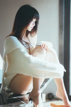 桜桃喵《暖暖02》主题写真：35张全套美图