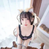 神楽坂真冬《第四季 序号25：《机能天使》》主题写真：75张全套美图