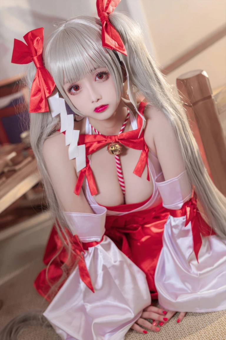 日奈娇(椎名莜)《碧蓝航线 可畏巫女》主题写真：41张全套美图