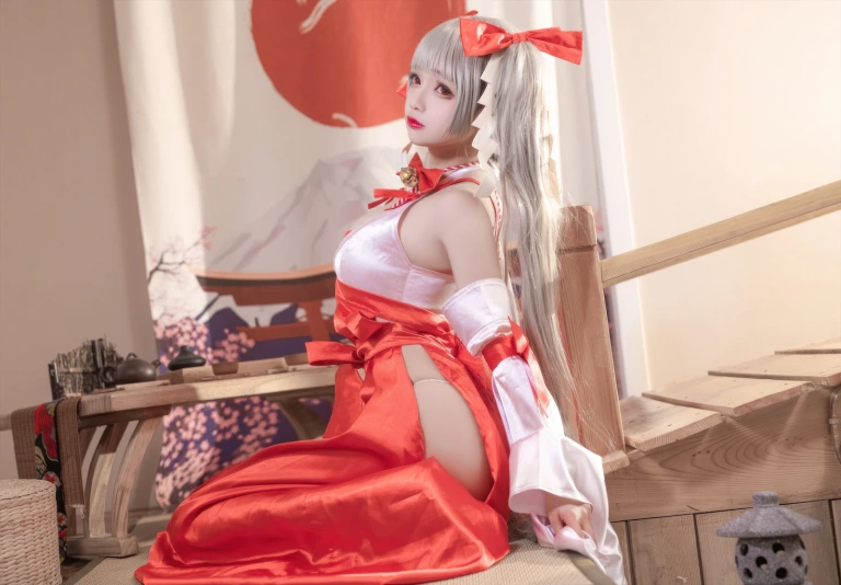 日奈娇(椎名莜)《碧蓝航线 可畏巫女》主题写真：41张全套美图