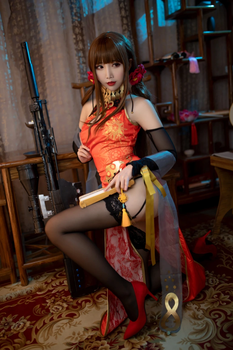 面饼仙儿《DSR50 红牡丹》主题写真：34张全套美图