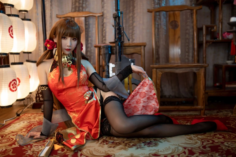 面饼仙儿《DSR50 红牡丹》主题写真：34张全套美图