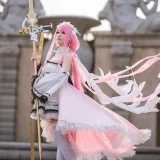 星之迟迟《《R-Maid》 英仙座》主题写真：25张全套美图