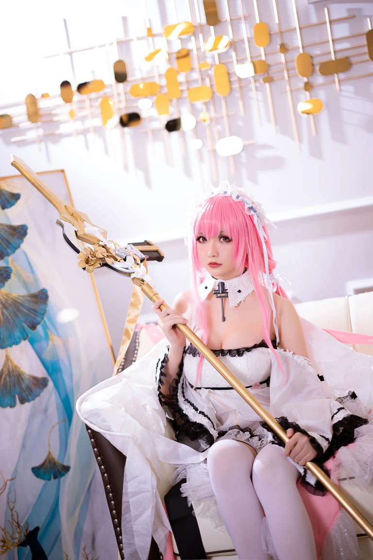 星之迟迟《《R-Maid》 英仙座》主题写真：25张全套美图