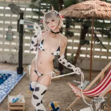 蜜汁猫裘《棕色尘埃奶牛》主题写真：173张全套美图，含2个视频