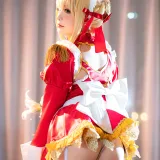 星之迟迟《《御主人様》 尼禄女仆》主题写真：25张全套美图
