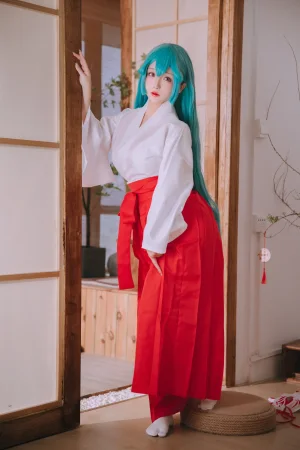 日奈娇(椎名莜)《玛吉雅碧蓝》主题写真：35张全套美图