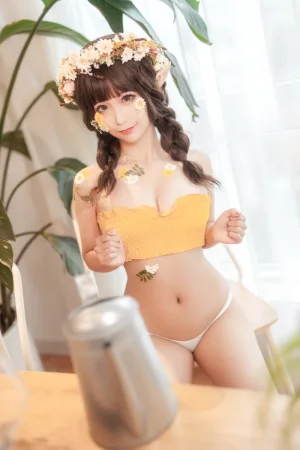 蠢沫沫《《尖耳国度》花精灵》主题写真：40张全套美图