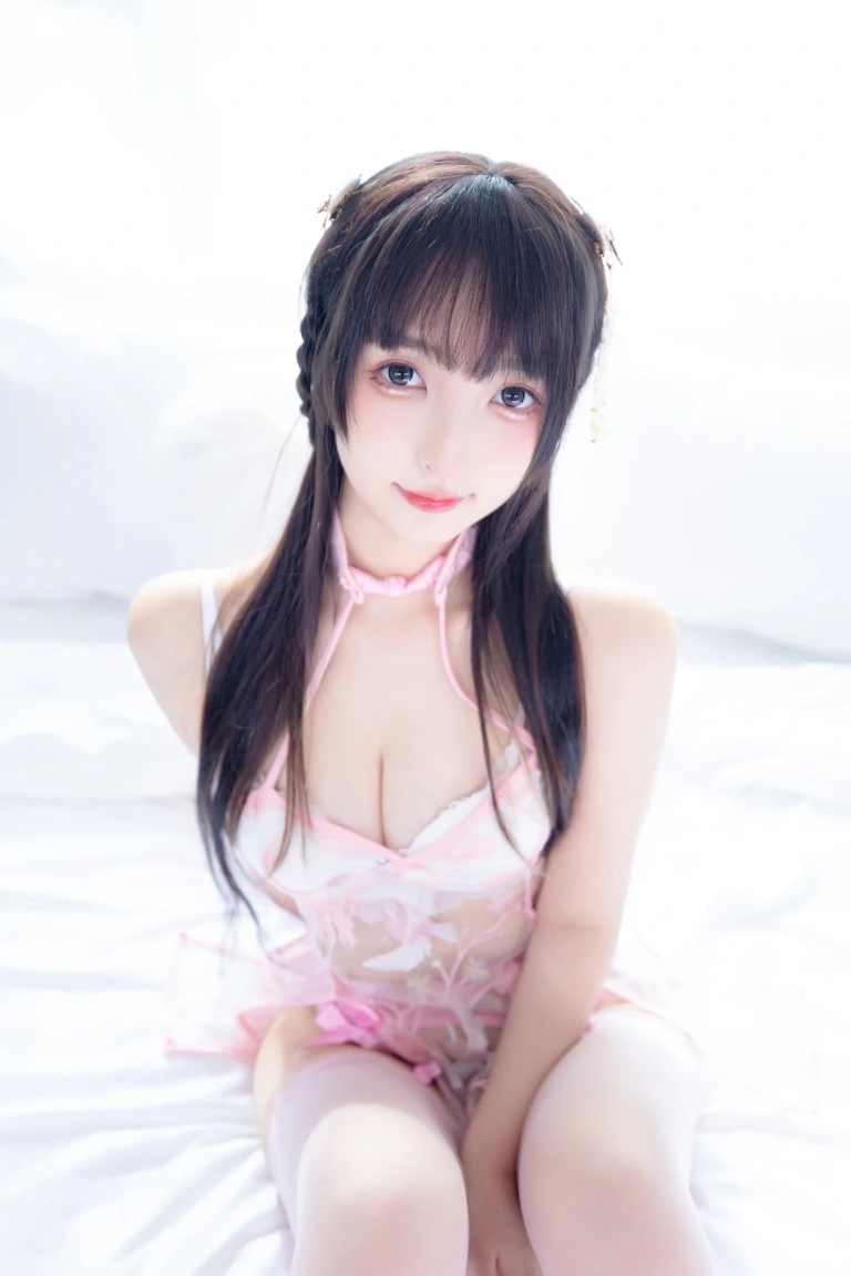 神楽坂真冬《第四季 序号21：《小鸟依人》》主题写真：75张全套美图