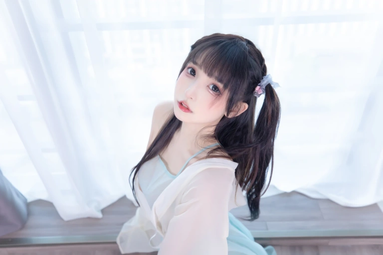 神楽坂真冬《第四季 序号23：《醉梦星河》》主题写真：75张全套美图