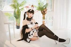 面饼仙儿《能代女仆》主题写真：31张全套美图