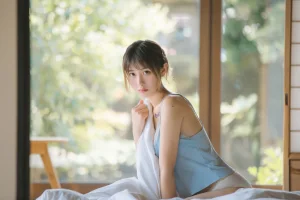 念雪《夏天日记》主题写真：27张全套美图