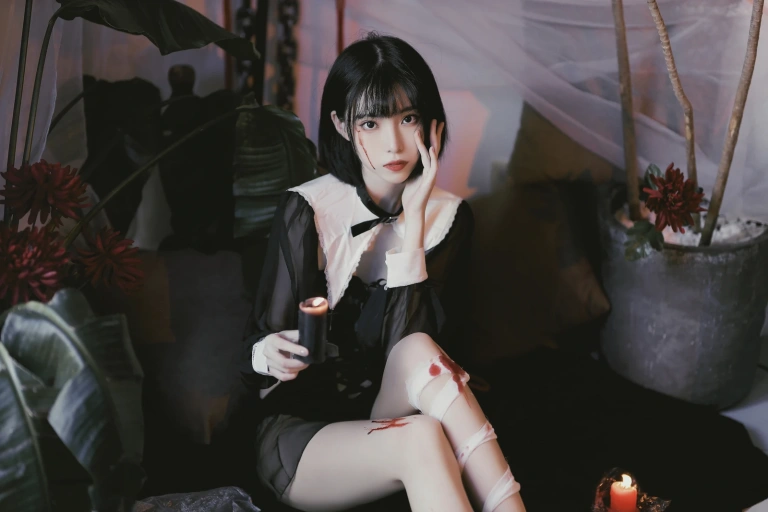 许岚《修女创作》主题写真：37张全套美图