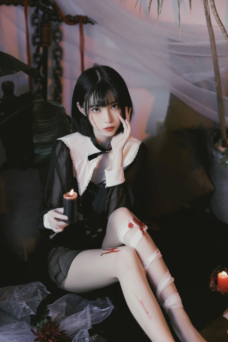 许岚《修女创作》主题写真：37张全套美图