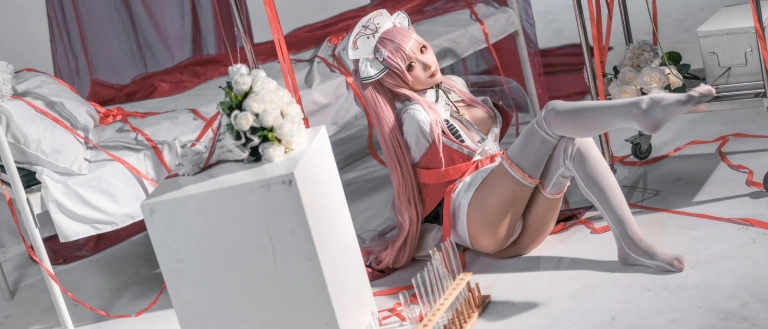 蠢沫沫《英仙座》主题写真：18张全套美图