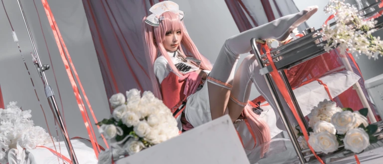 蠢沫沫《英仙座》主题写真：18张全套美图