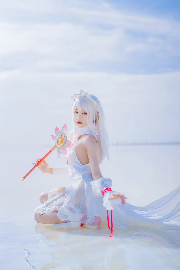 桜桃喵《伊莉雅》主题写真：27张全套美图