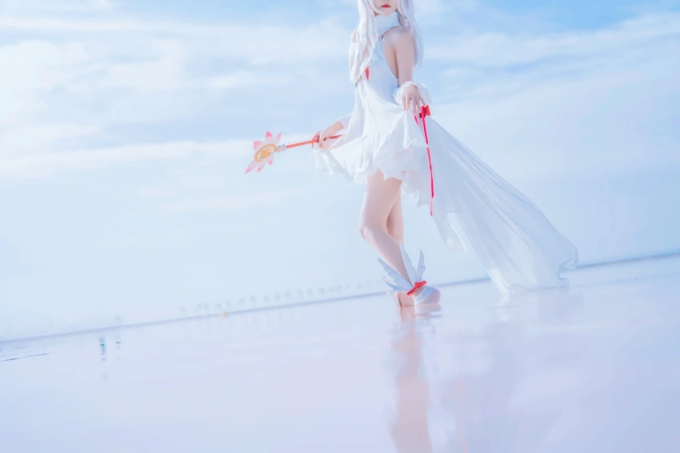 桜桃喵《伊莉雅》主题写真：27张全套美图