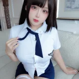 日奈娇(椎名莜)《空姐》主题写真：130张全套美图，含9个视频