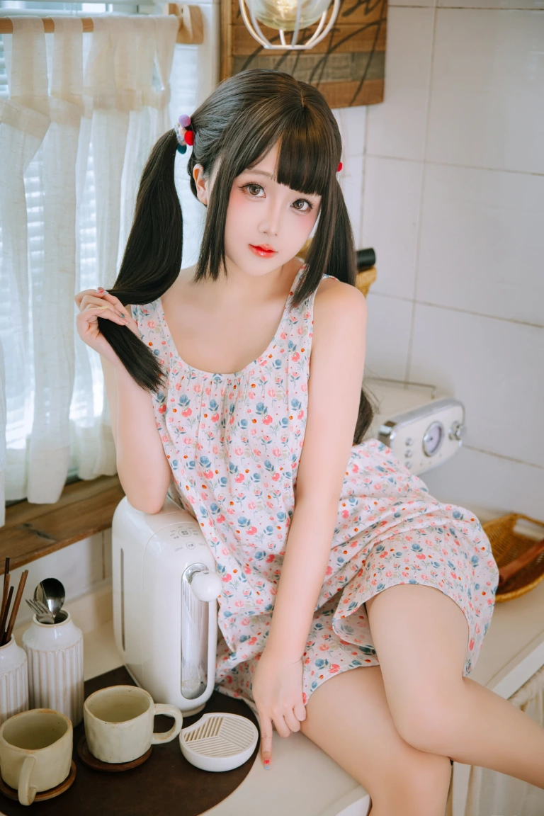 日奈娇(椎名莜)《厨房》主题写真：154张全套美图，含3个视频