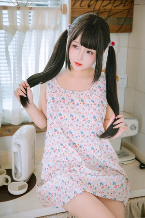 日奈娇(椎名莜)《厨房》主题写真：154张全套美图，含3个视频