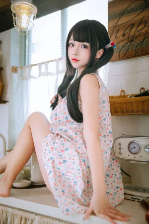 日奈娇(椎名莜)《厨房》主题写真：154张全套美图，含3个视频
