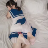 面饼仙儿《小斑点》主题写真：29张全套美图