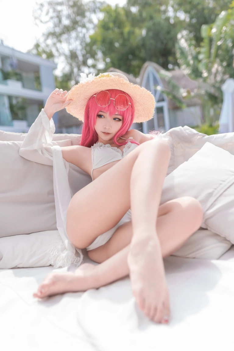 蠢沫沫《《童の假日》 絮库夫》主题写真：40张全套美图