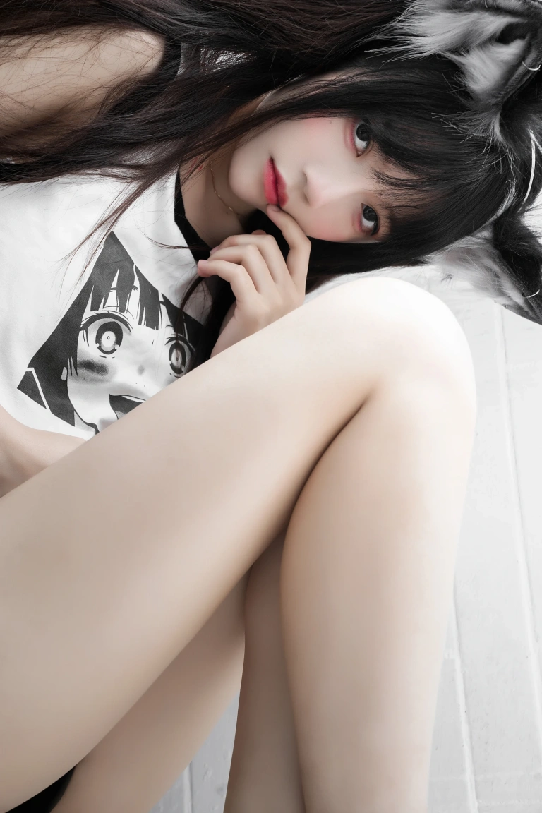 桜桃喵《狼崽崽》主题写真：60张全套美图