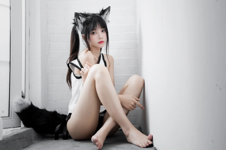 桜桃喵《狼崽崽》主题写真：60张全套美图