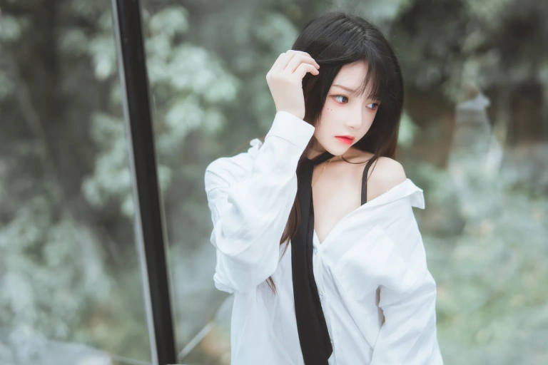 桜桃喵《狼来了01》主题写真：72张全套美图
