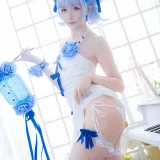 星之迟迟《《花鸟风月》 花与旗袍 蓝》主题写真：20张全套美图