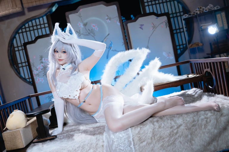 蜜汁猫裘《碧蓝航线 信浓》主题写真：205张全套美图，含1个视频