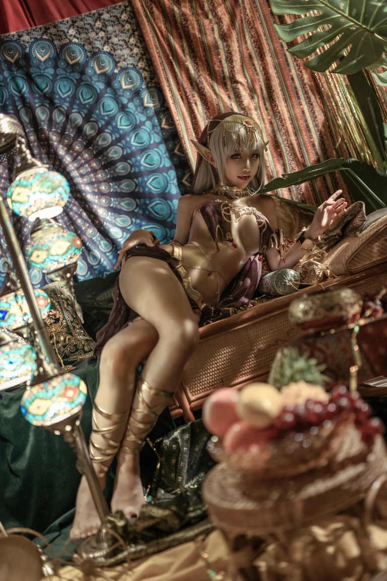 蠢沫沫《黑兽》主题写真：40张全套美图