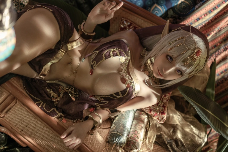 蠢沫沫《黑兽》主题写真：40张全套美图