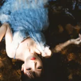 桜桃喵《沉溺》主题写真：19张全套美图