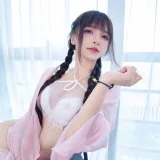 神楽坂真冬《第四季 序号39：《桃花潭水》》主题写真：75张全套美图