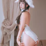日奈娇(椎名莜)《垂耳兔》主题写真：105张全套美图，含3个视频