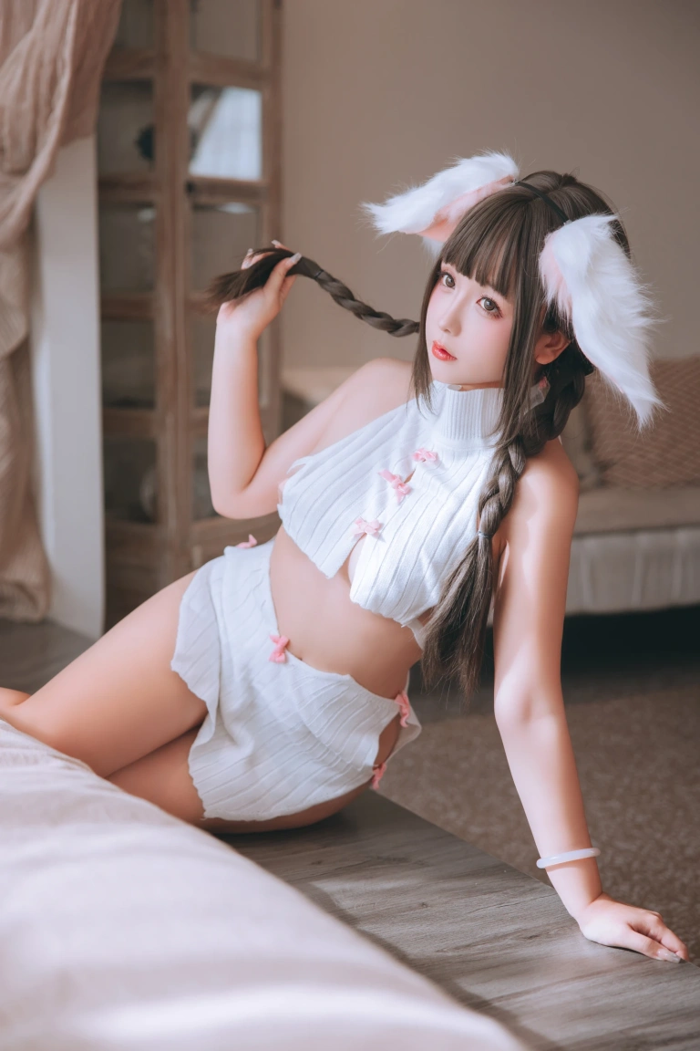 日奈娇(椎名莜)《垂耳兔》主题写真：105张全套美图，含3个视频