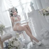 蠢沫沫《可畏 婚纱》主题写真：57张全套美图
