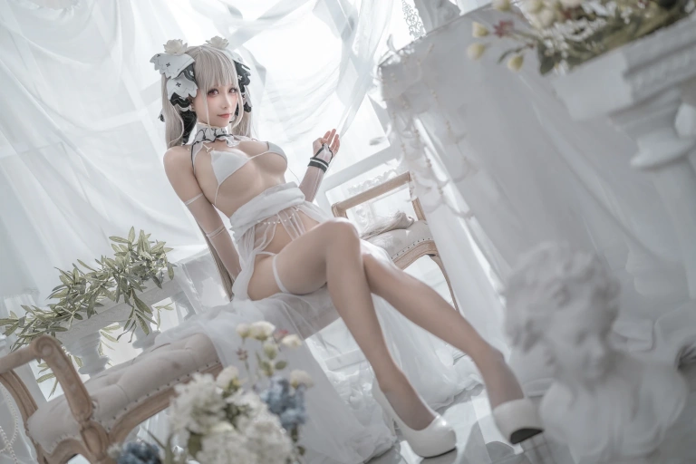 蠢沫沫《可畏 婚纱》主题写真：57张全套美图