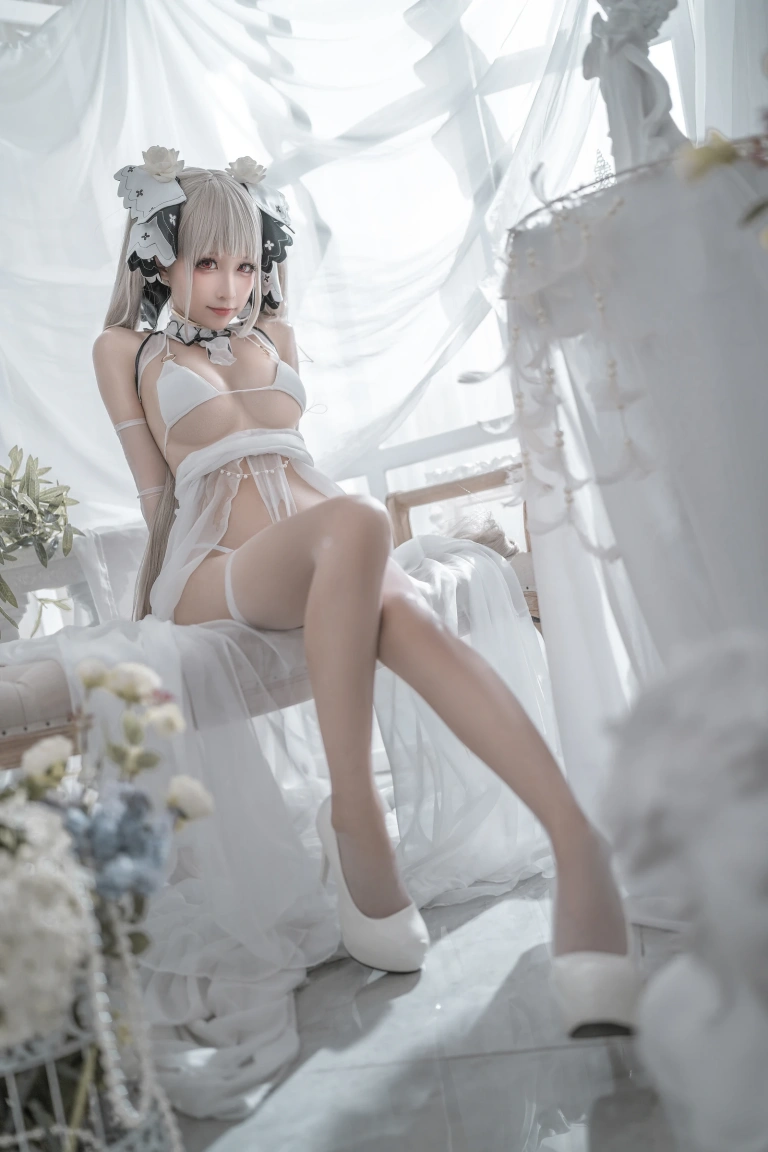 蠢沫沫《可畏 婚纱》主题写真：57张全套美图