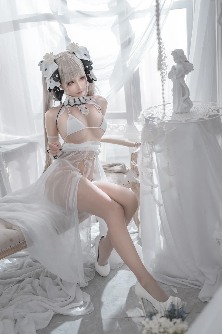 蠢沫沫《可畏 婚纱》主题写真：57张全套美图