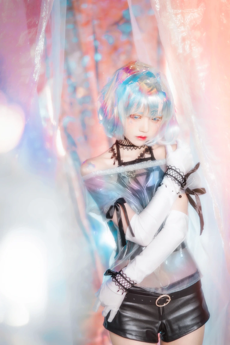 桜桃喵《钻石》主题写真：19张全套美图