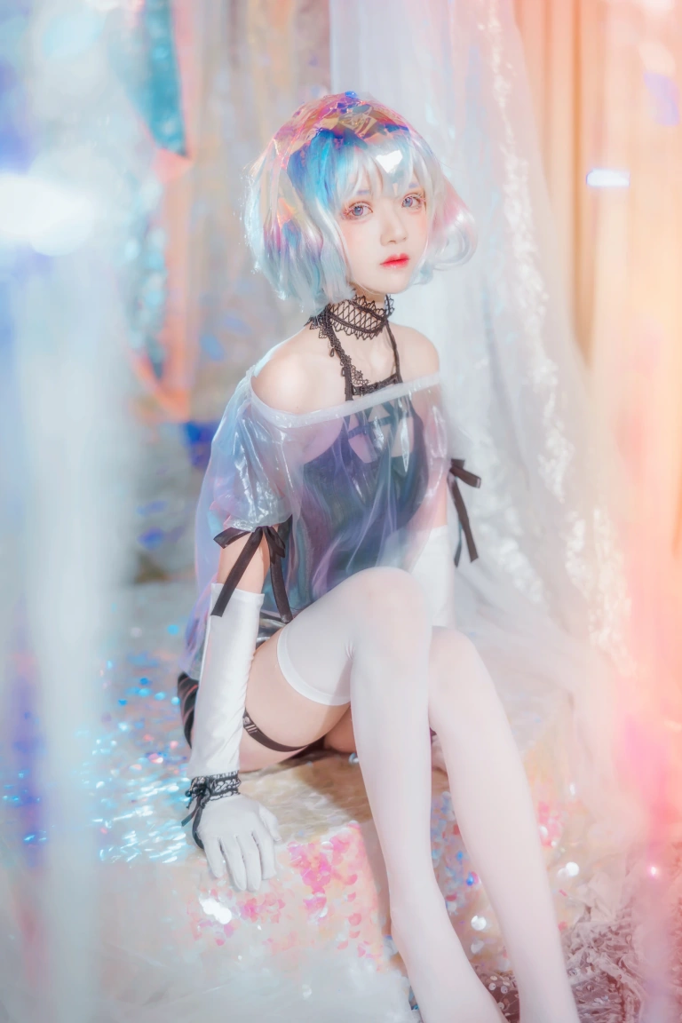 桜桃喵《钻石》主题写真：19张全套美图