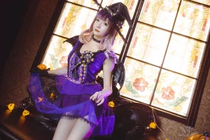 星之迟迟《《花鸟风月》 万圣节 紫》主题写真：20张全套美图