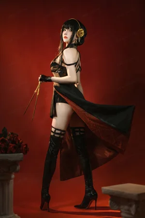 桜桃喵《约尔》主题写真：20张全套美图