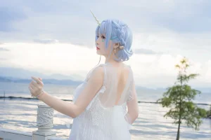 星之迟迟《《花鸟风月》 实体本赠送壁纸包》主题写真：26张全套美图