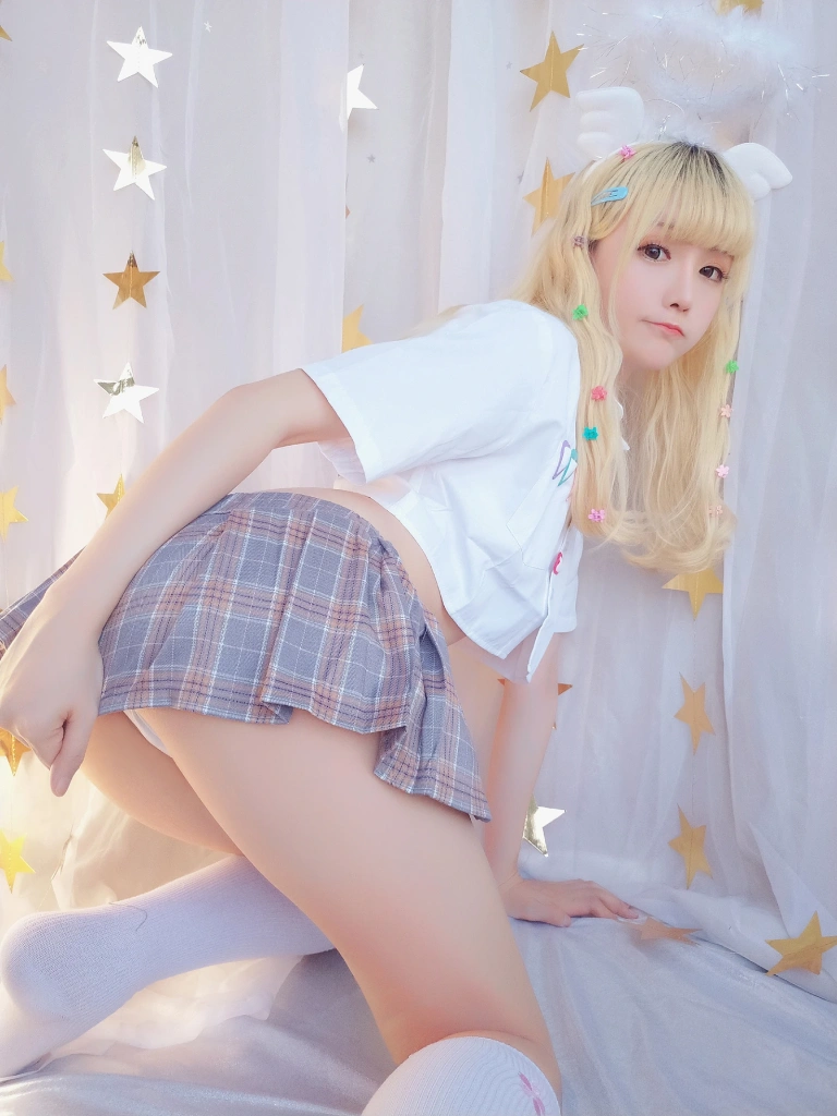 星之迟迟《《花鸟风月》 套组赠图》主题写真：119张全套美图
