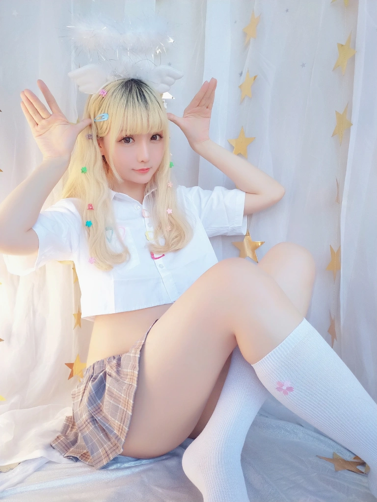 星之迟迟《《花鸟风月》 套组赠图》主题写真：119张全套美图